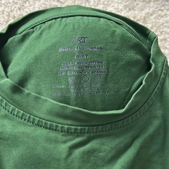 Green Adventure Tee - Picture 3 of 3